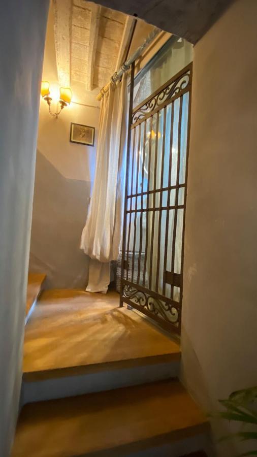 Residenza Buggiano Antica B&B - Charme Apartment In Tuscany Borgo a Buggiano Exterior photo