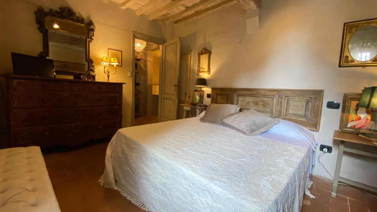 Residenza Buggiano Antica B&B - Charme Apartment In Tuscany Borgo a Buggiano Exterior photo